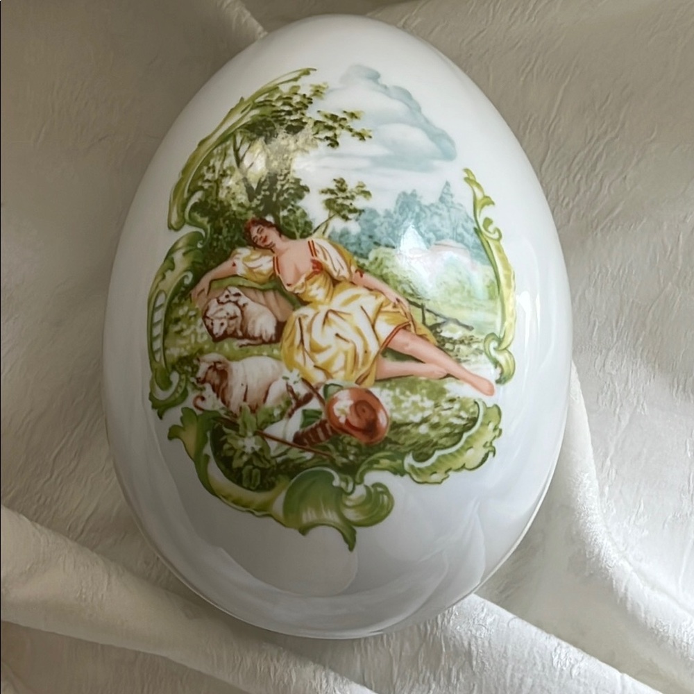 Pastoral Scene Shepherdess Egg Trinket Box